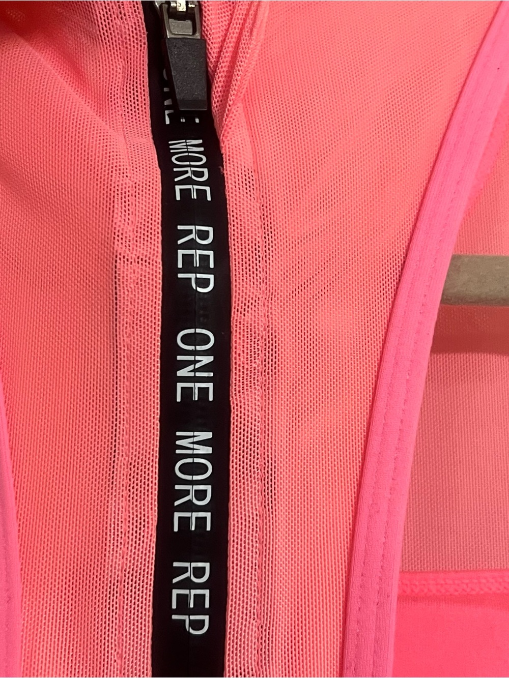 Zyia One More Rep Mesh Sports Bra peachy pink athletic athleisure workout gym - Picture 4 of 10